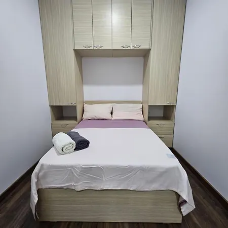 Central Home Chisinau Daire *